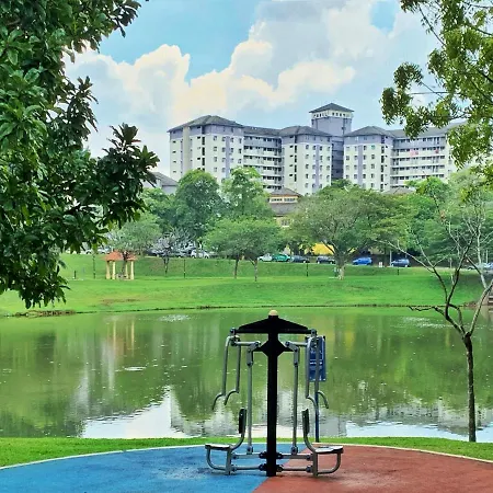Maya Homestay Putrajaya Exterior photo